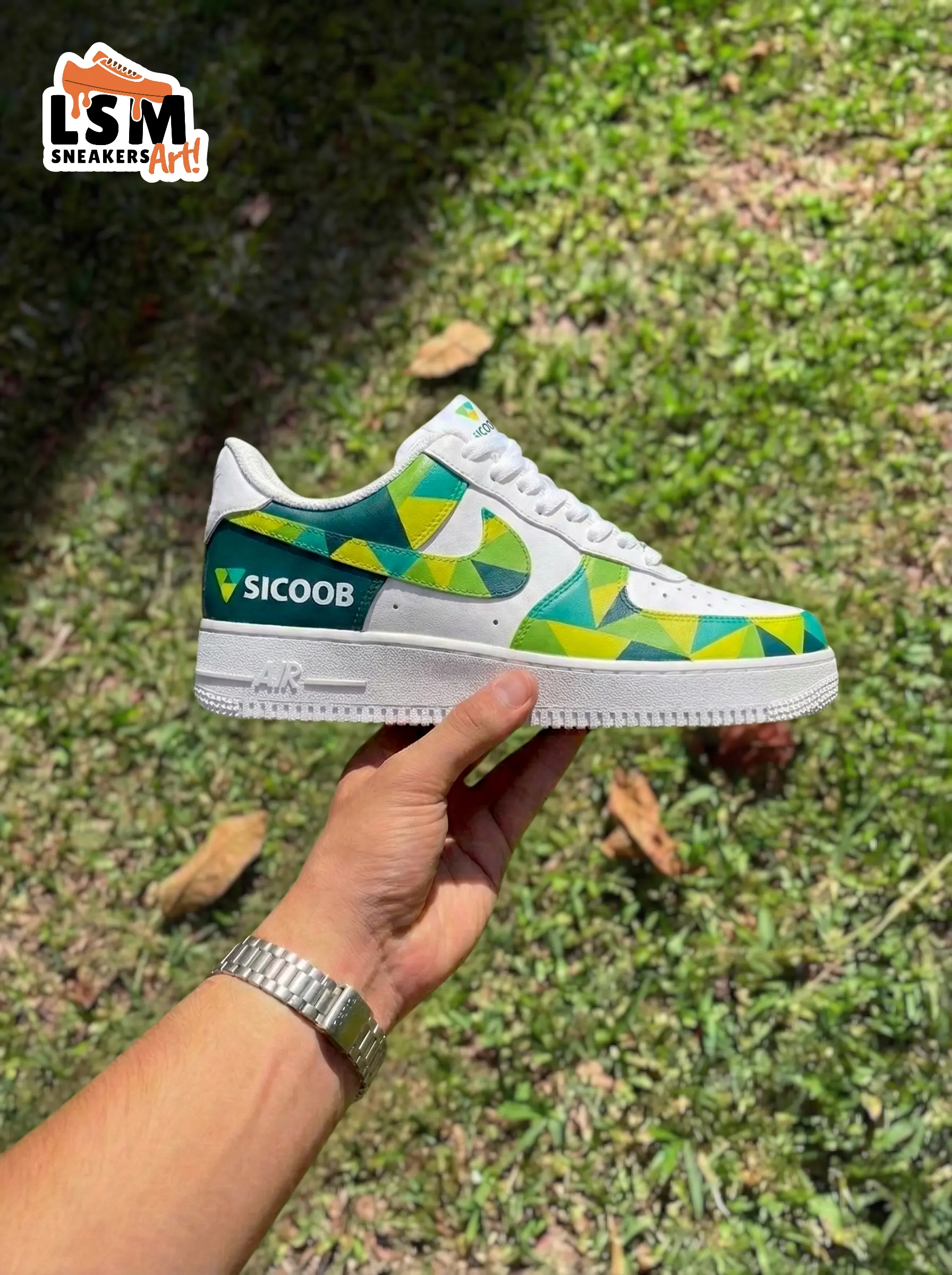 Tênis Customizado 7 Tenis Customizado Sicoob - LSM Sneakers Art
